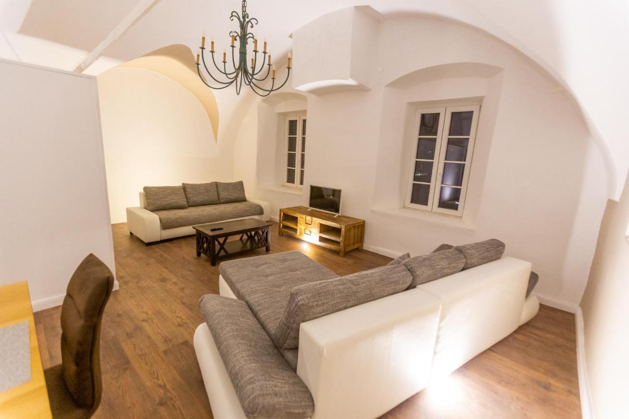 Pferdegut Schloss Treffen Apartments Gortschach  외부 사진