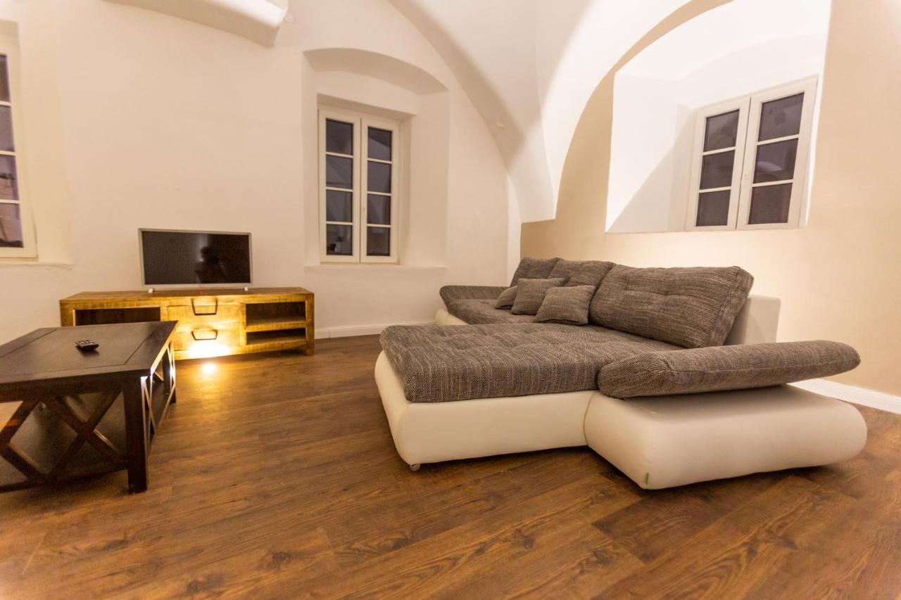 Pferdegut Schloss Treffen Apartments Gortschach  외부 사진
