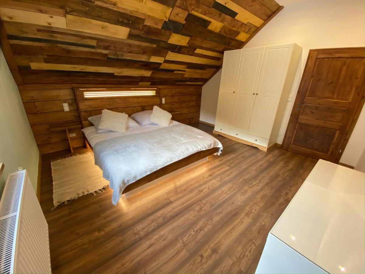 Pferdegut Schloss Treffen Apartments Gortschach  외부 사진