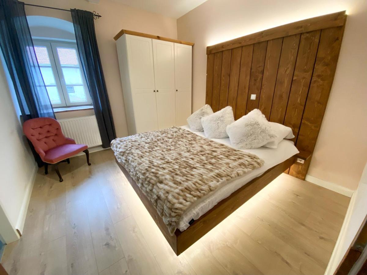 Pferdegut Schloss Treffen Apartments Gortschach  외부 사진